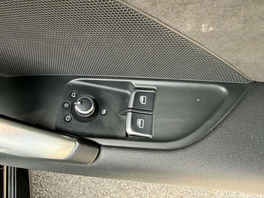 Audi TT 2.0 Tdi Ultra S Line 182 Bhp Black #26
