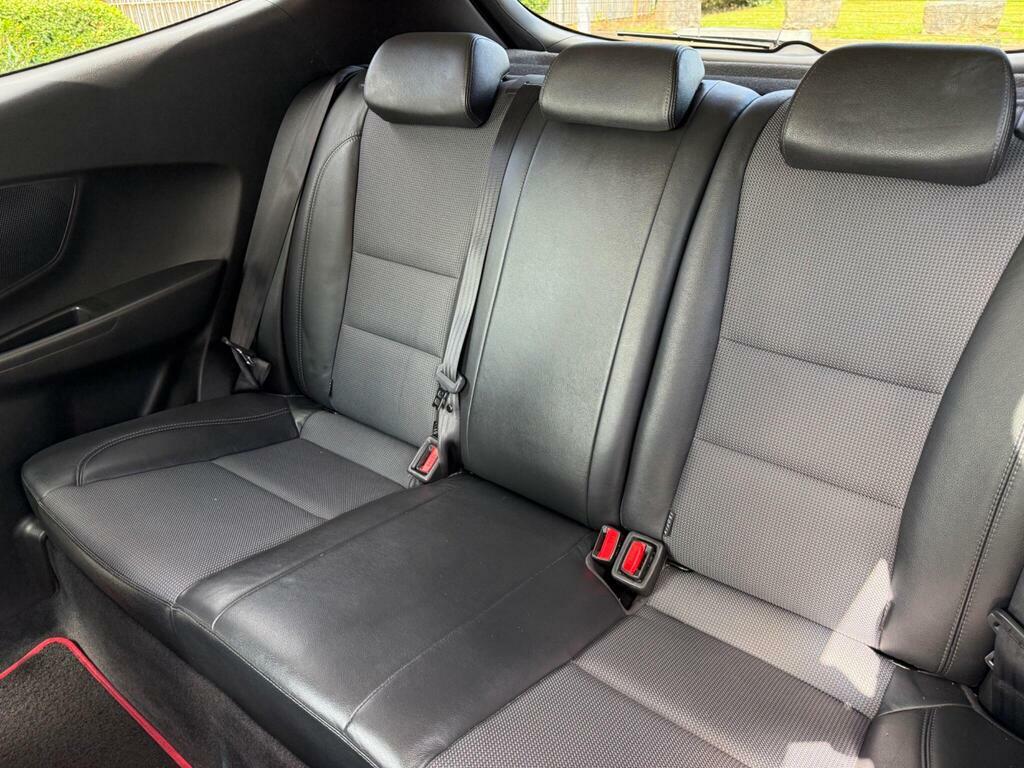 Hyundai I30 1.6 Crdi Blue Drive Active Euro 5 Ss Black #18