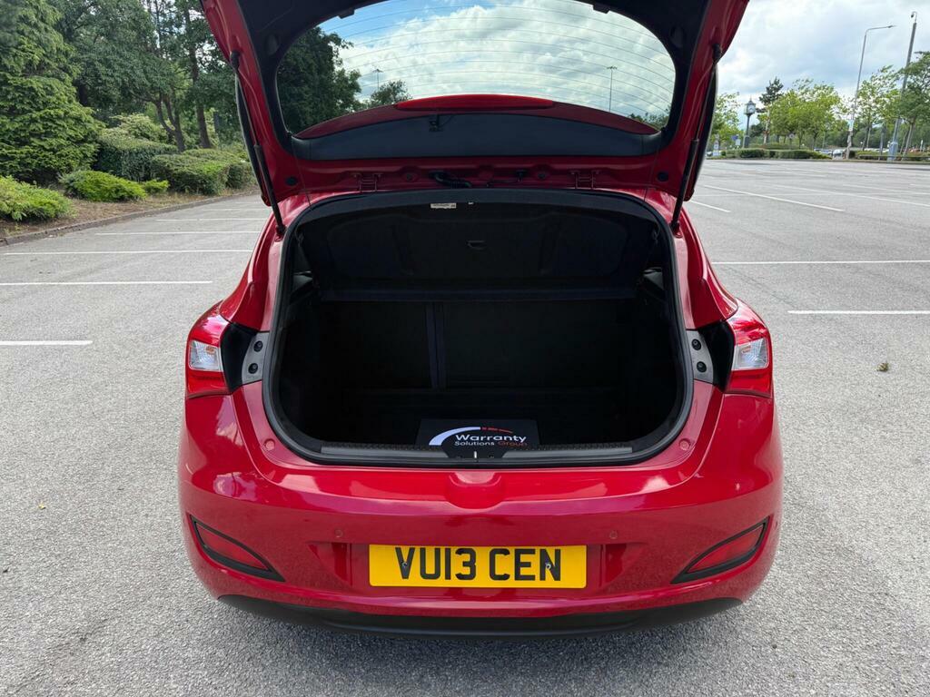 Hyundai I30 1.6 Sport Euro 5 Red #6