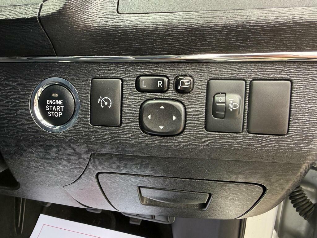 Toyota Avensis 1.8 V-matic Tr Multidrive Blue #22