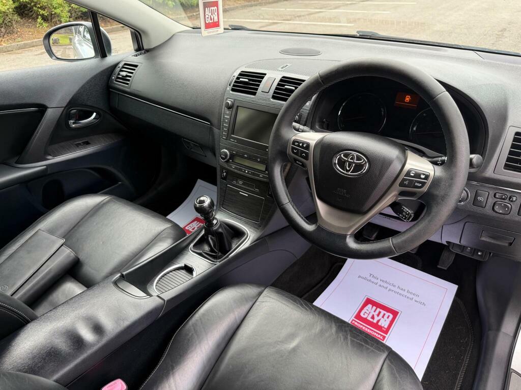 Toyota Avensis 1.8 V-matic Tr Multidrive Blue #21