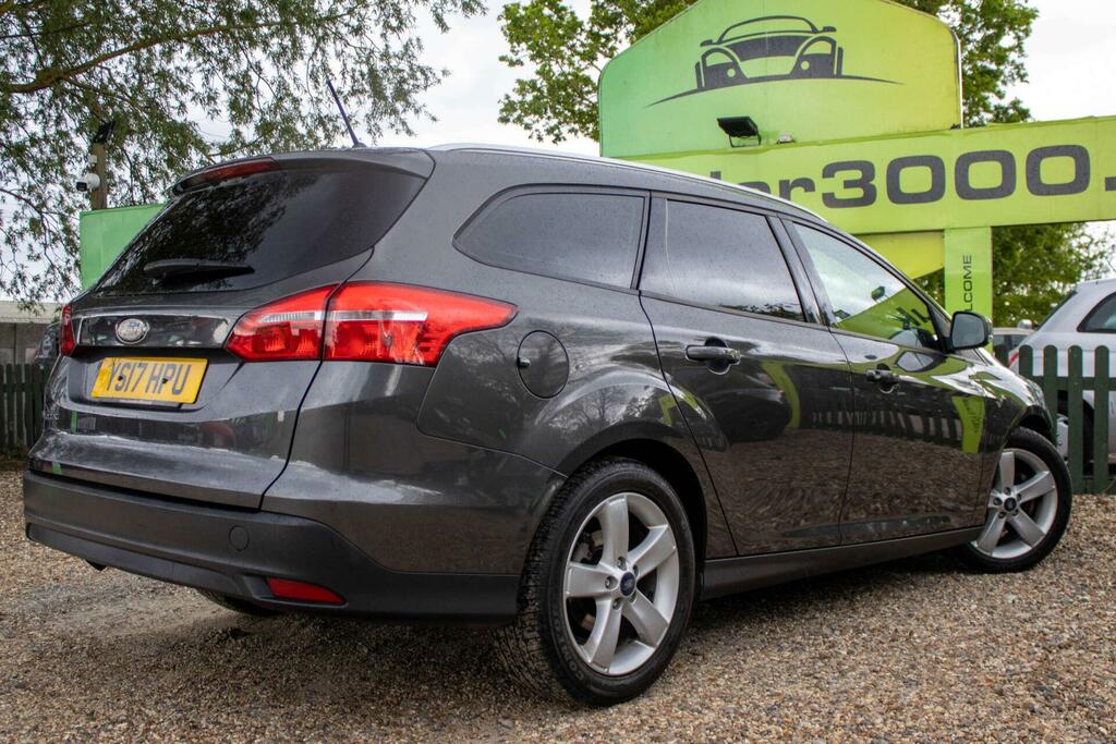 Ford Focus 1.5 Tdci Econetic Style Euro 6 Ss YS17HPU Grey #6