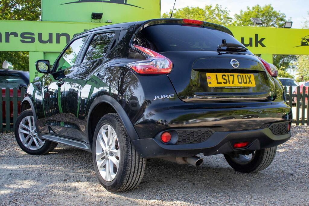 Nissan Juke 1.5 Dci N-connecta Euro 6 Ss LS17OUX Black #4