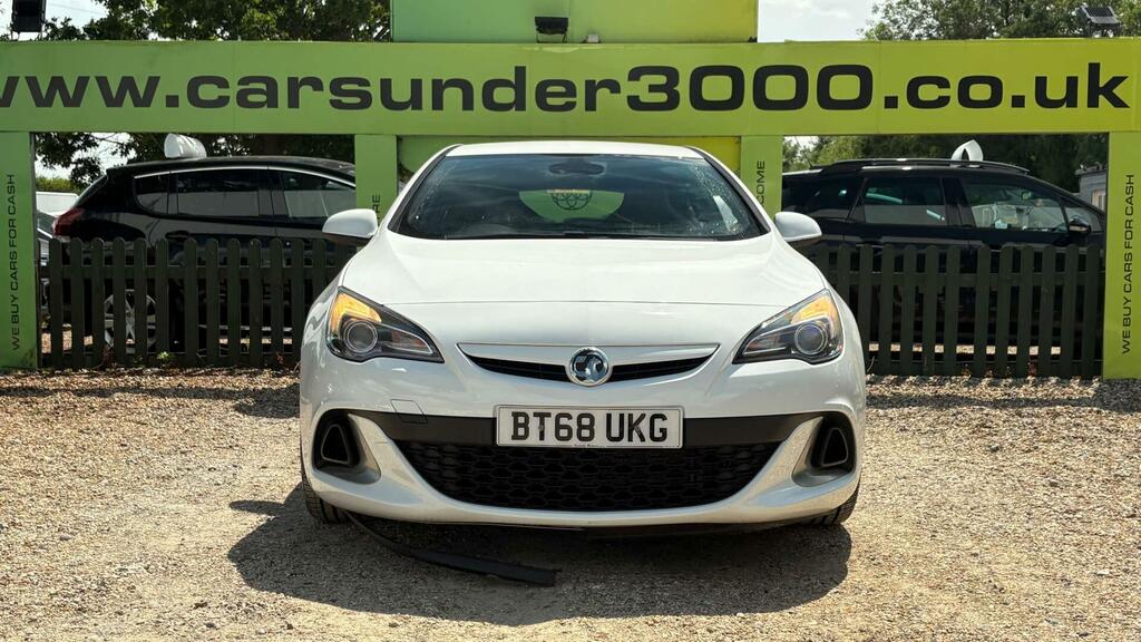 Vauxhall Astra GTC 2.0T Vxr Euro 6 Ss White #2