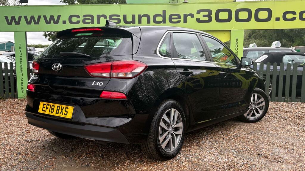 Hyundai I30 1.0 T-gdi Blue Drive Se Nav Euro 6 Ss EF18BXS Black #6