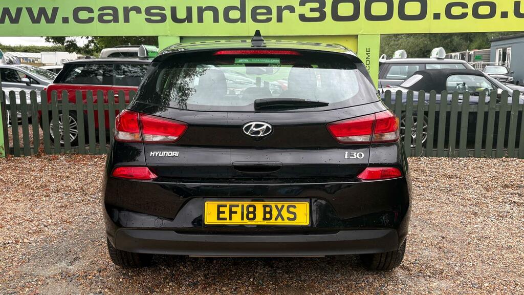 Hyundai I30 1.0 T-gdi Blue Drive Se Nav Euro 6 Ss EF18BXS Black #5