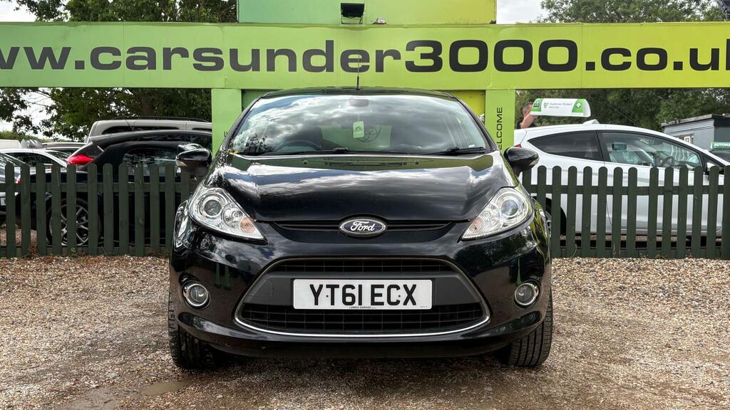 Ford Fiesta 1.4 Tdci Dpf Titanium YT61ECX Black #2