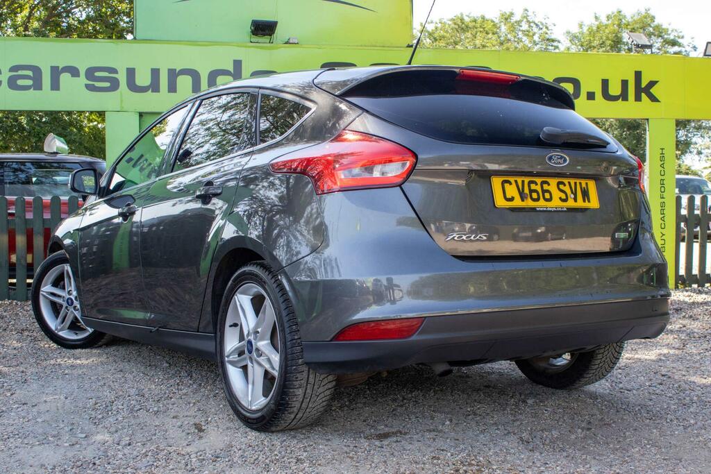 Ford Focus 1.0T Ecoboost Zetec Euro 6 Ss CV66SVW Grey #4