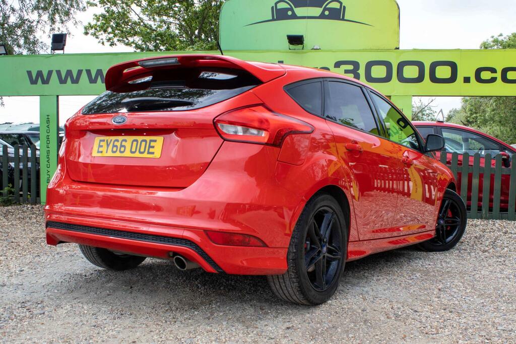 Ford Focus 1.5T Ecoboost Zetec S Red Edition Euro 6 Ss EY66OOE Red #6