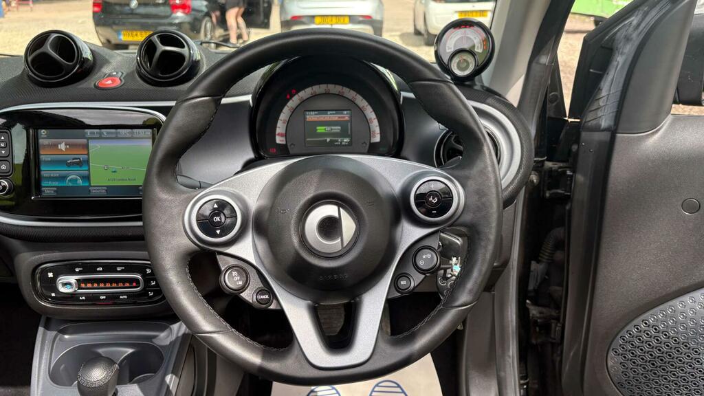 Smart Fortwo Cabrio 17.6Kwh Prime Premium Plus Cabriolet Electri Red #12