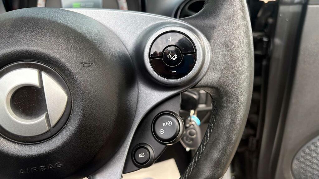 Smart Fortwo Cabrio 17.6Kwh Prime Premium Plus Cabriolet Electri Red #13