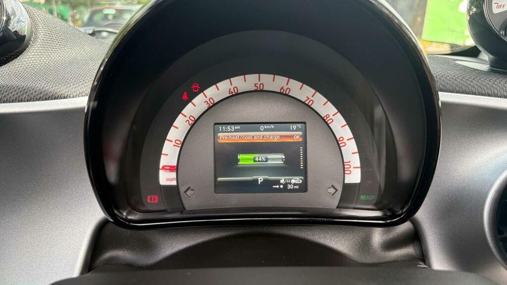 Smart Fortwo Cabrio 17.6Kwh Prime Premium Plus Cabriolet Electri Red #11