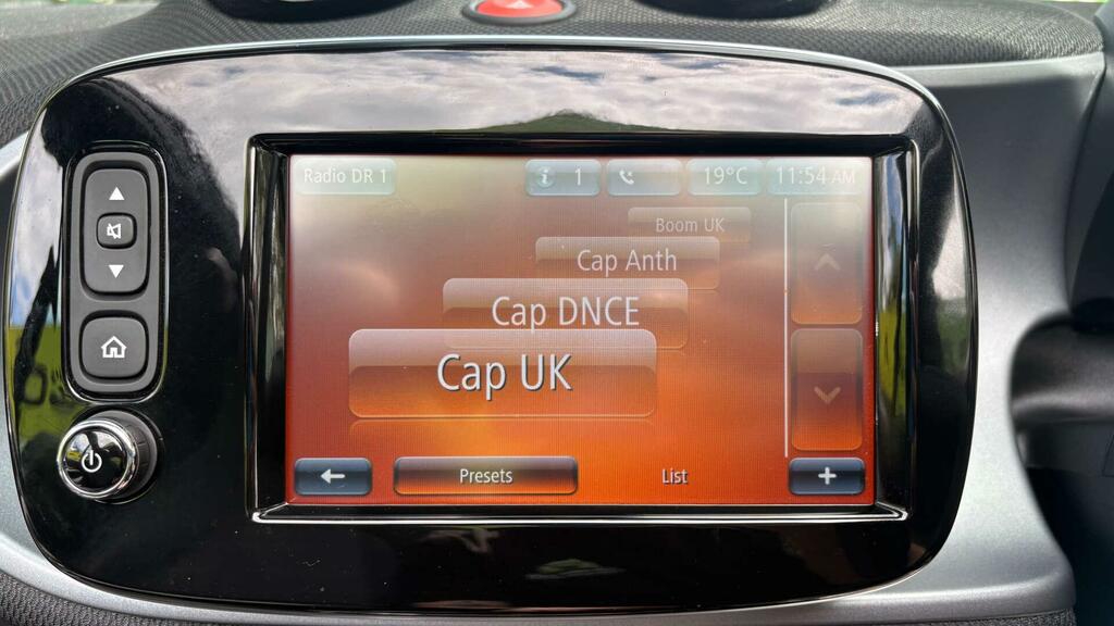 Smart Fortwo Cabrio 17.6Kwh Prime Premium Plus Cabriolet Electri Red #17