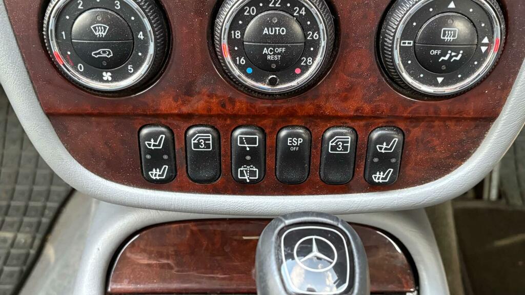 Mercedes-Benz M Class 4X4 3.2 Ml320 200252 Black #24