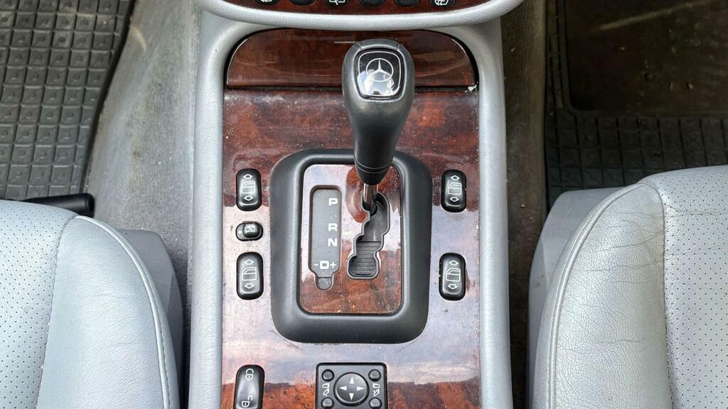Mercedes-Benz M Class 4X4 3.2 Ml320 200252 Black #25