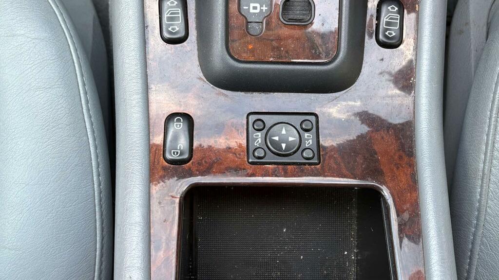 Mercedes-Benz M Class 4X4 3.2 Ml320 200252 Black #26