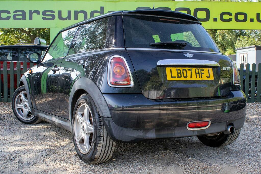 Mini Hatch 1.6 Cooper Steptronic Euro 4 LB07HFJ Black #4