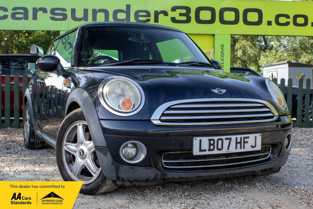 Mini Hatch 1.6 Cooper Steptronic Euro 4 Black