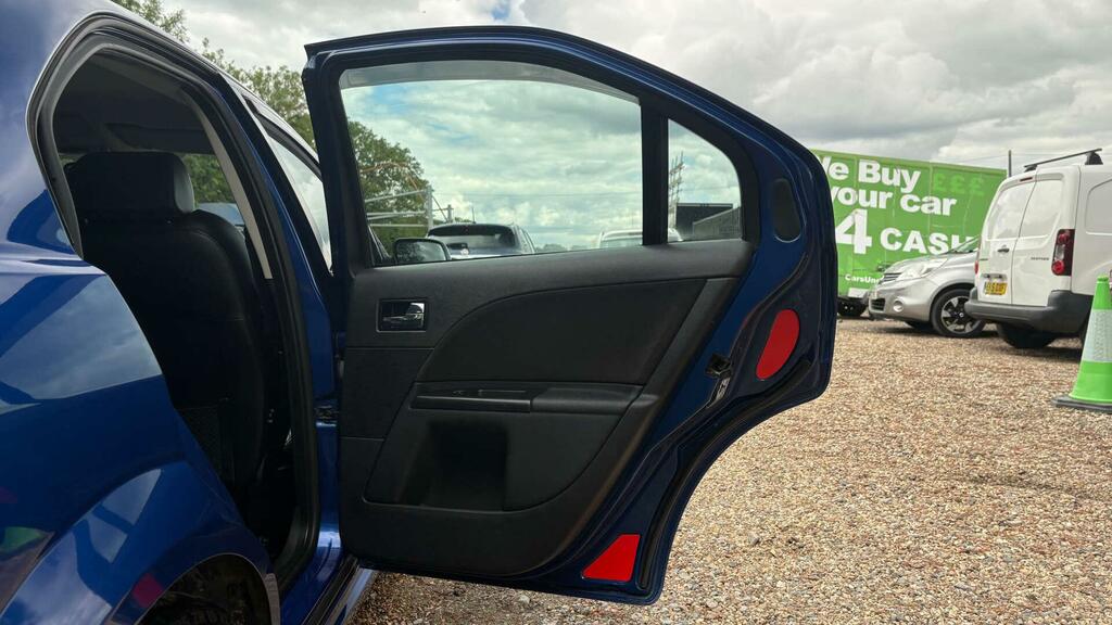 Ford Mondeo 1.8 Edge #37