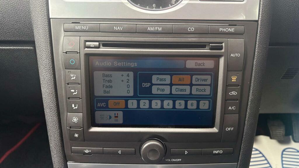 Ford Mondeo 1.8 Edge #18