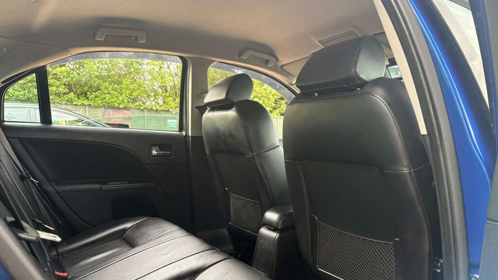 Ford Mondeo 1.8 Edge #9