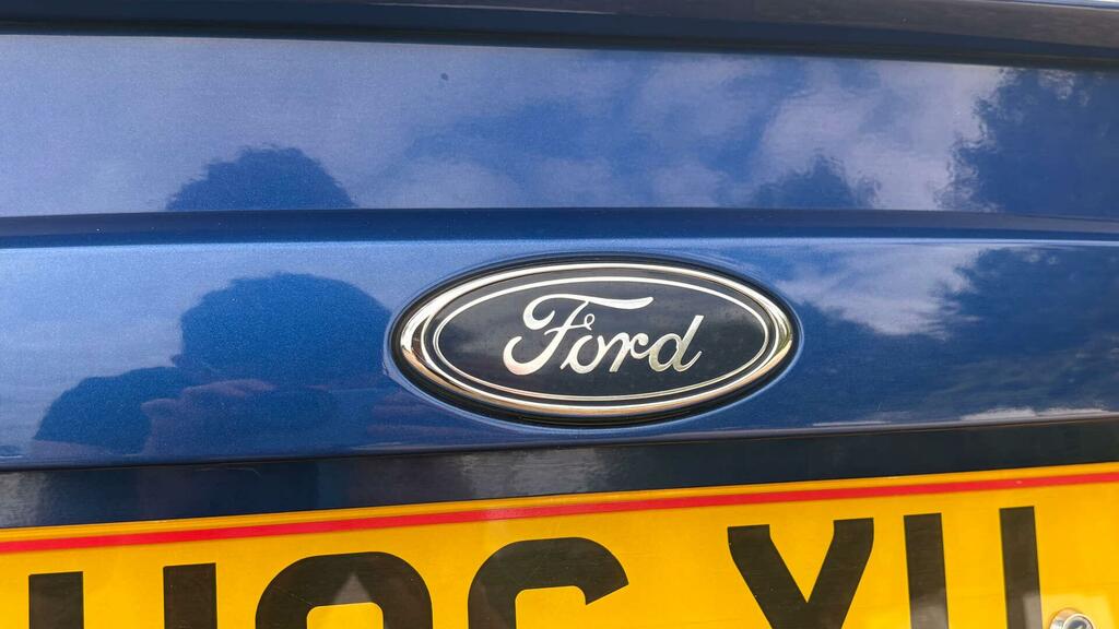 Ford Mondeo 1.8 Edge #44