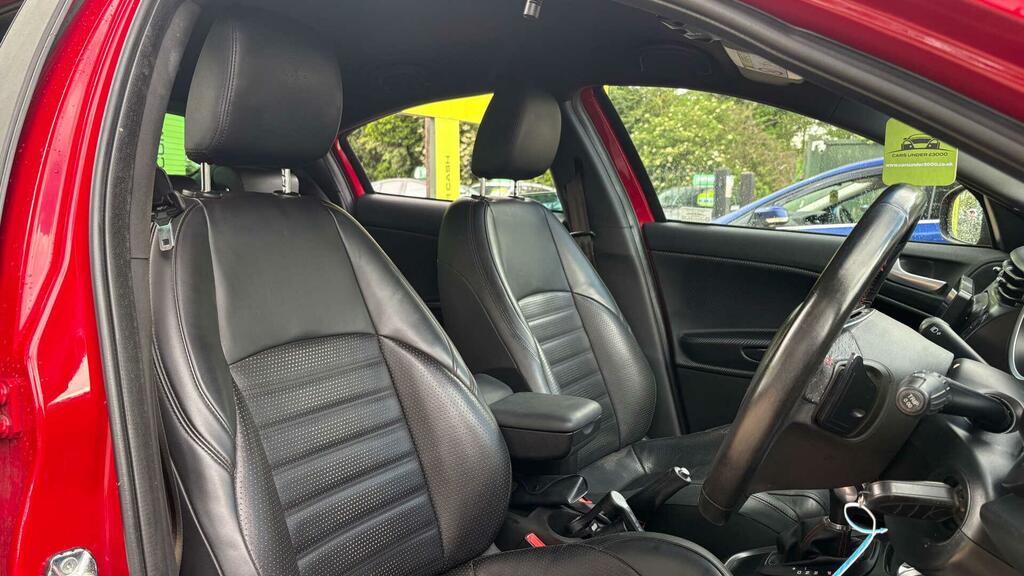 Alfa Romeo Giulietta Speciale LV17EYP Red #4