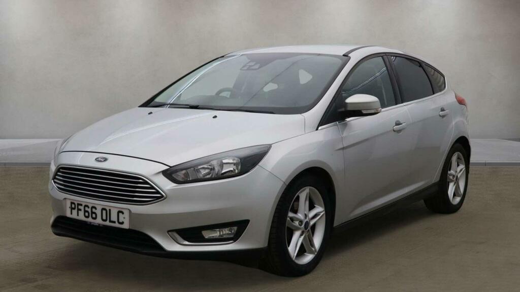 Ford Focus Titanium Silver #5