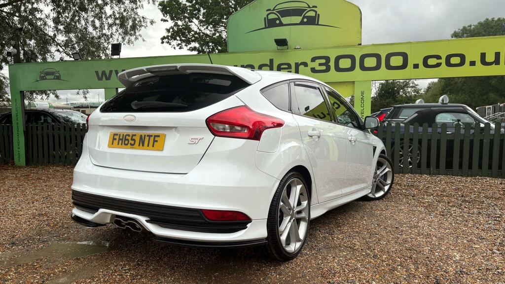 Ford Focus St-2 White #6