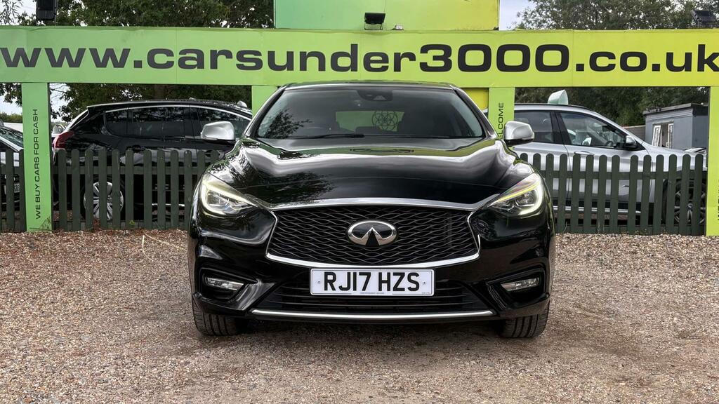 Infiniti Q30 Business Executive Black #2