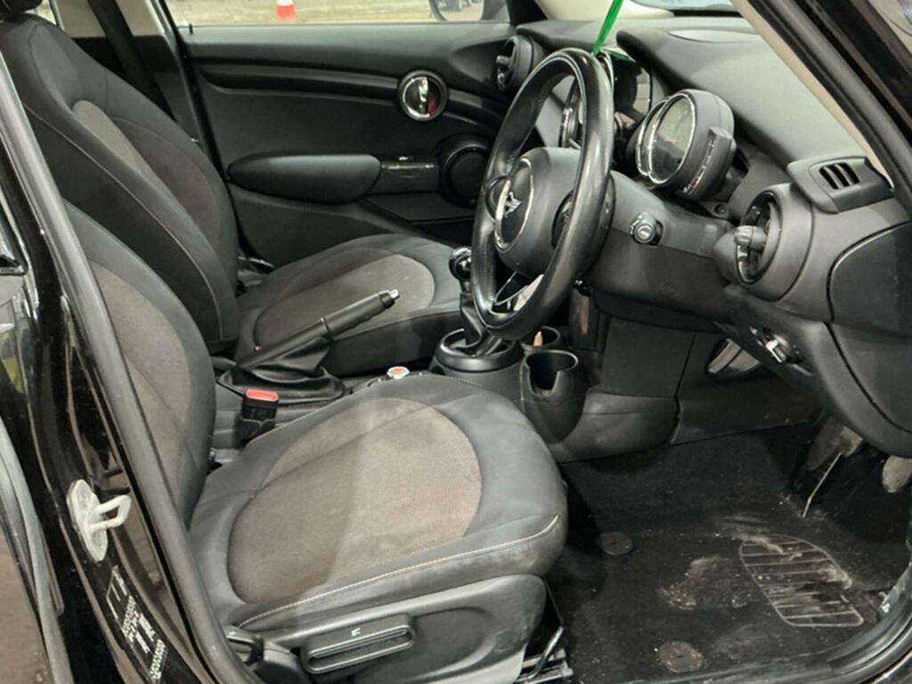 Mini Hatch 1.2 One Euro 6 Ss Black #3