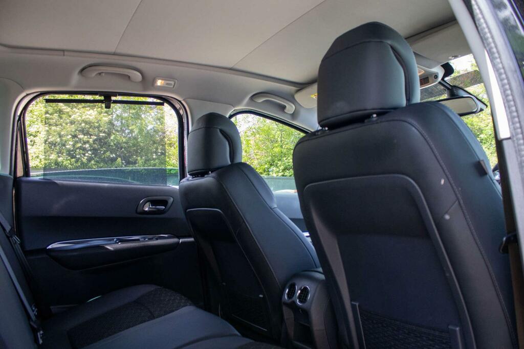 Peugeot 3008 1.6L Allure Grey #9