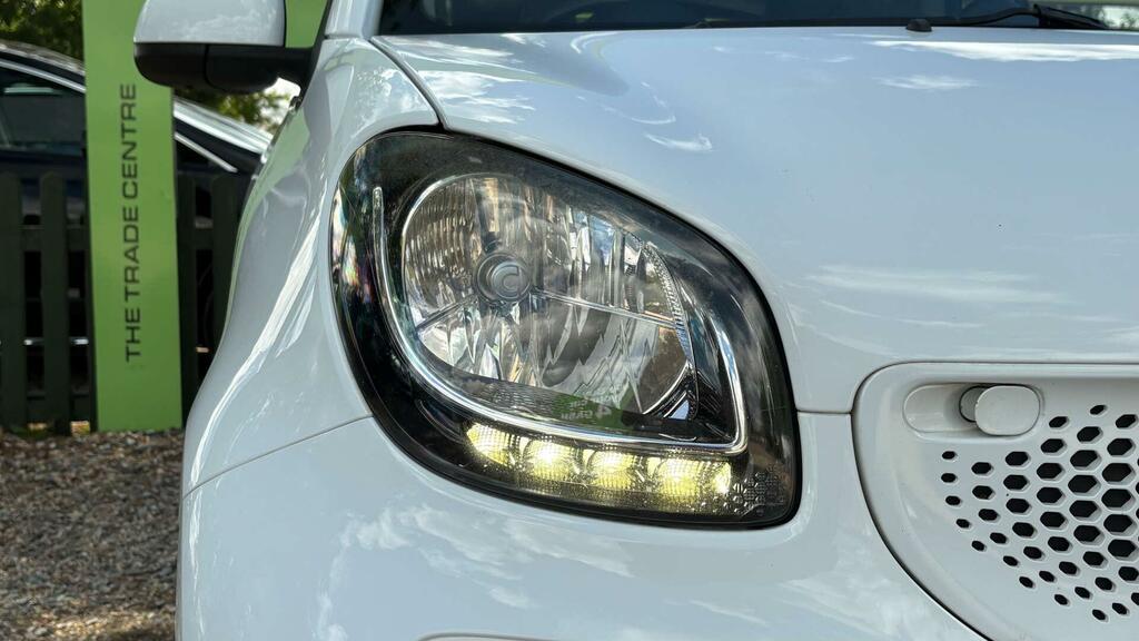 Smart Fortwo 1.0 Passion Euro 6 Ss White #29