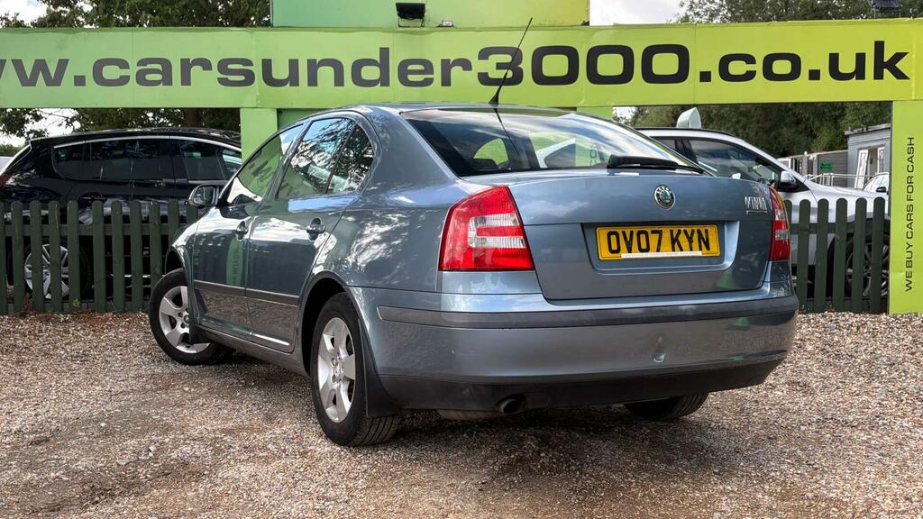 Skoda Octavia Ambiente Grey #6