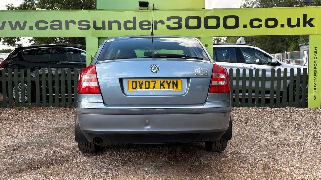 Skoda Octavia Ambiente Grey #5