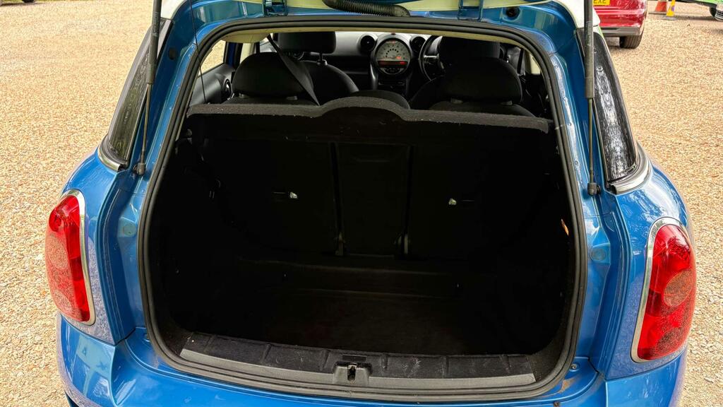 Mini Countryman 1.6L Cooper S Brown #32