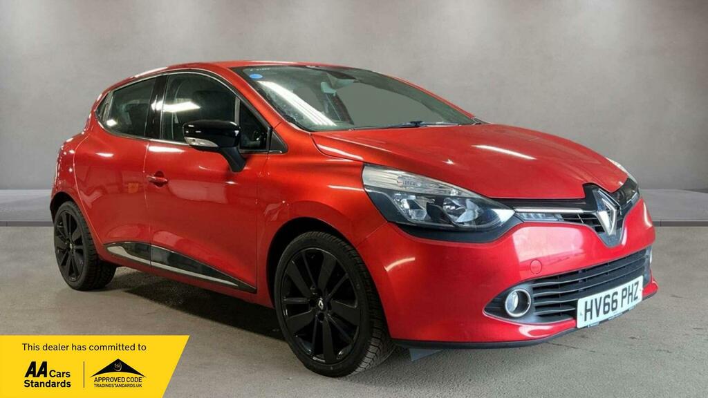 Renault Clio Dynamique S Nav Red
