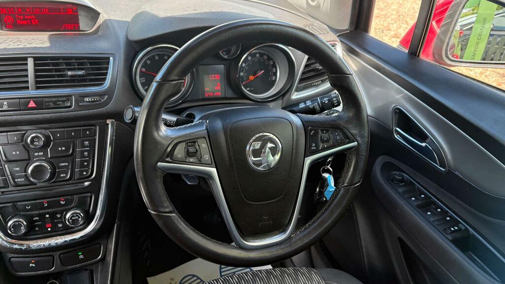 Vauxhall Mokka Hatchback White #16