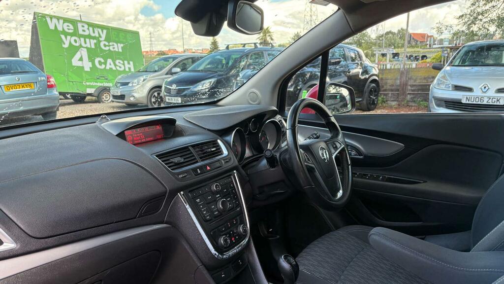Vauxhall Mokka Hatchback White #14