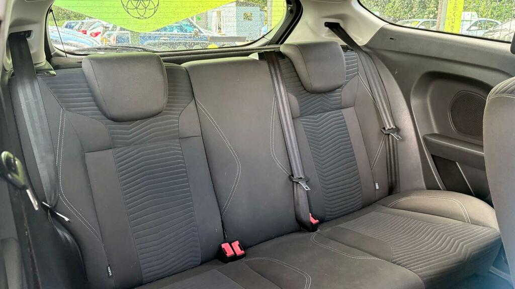 Ford Fiesta 1.2 Studio 59 Bhp Red #9