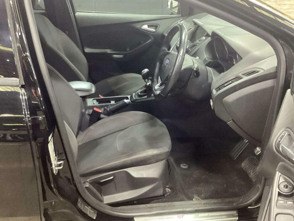 Ford Focus St-line Black #3