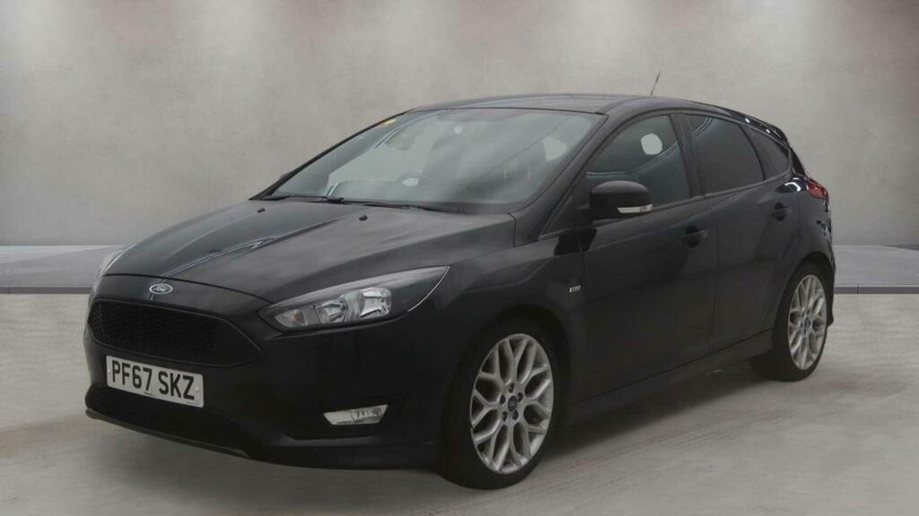 Ford Focus St-line Black #5