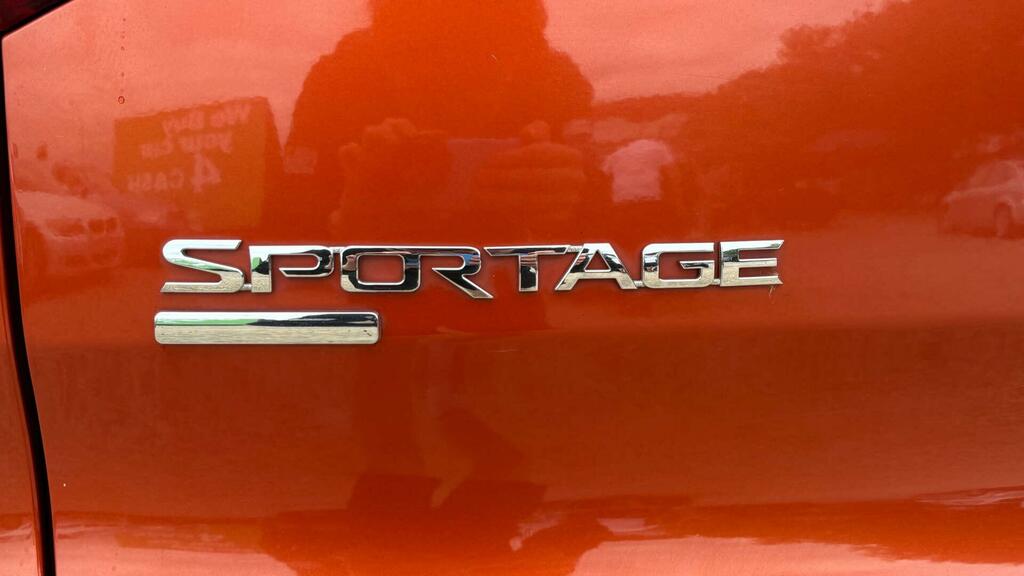 Kia Sportage  White #43