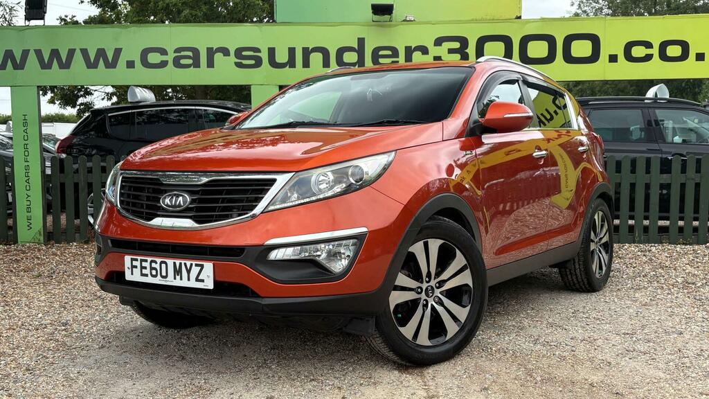 Kia Sportage  White #4
