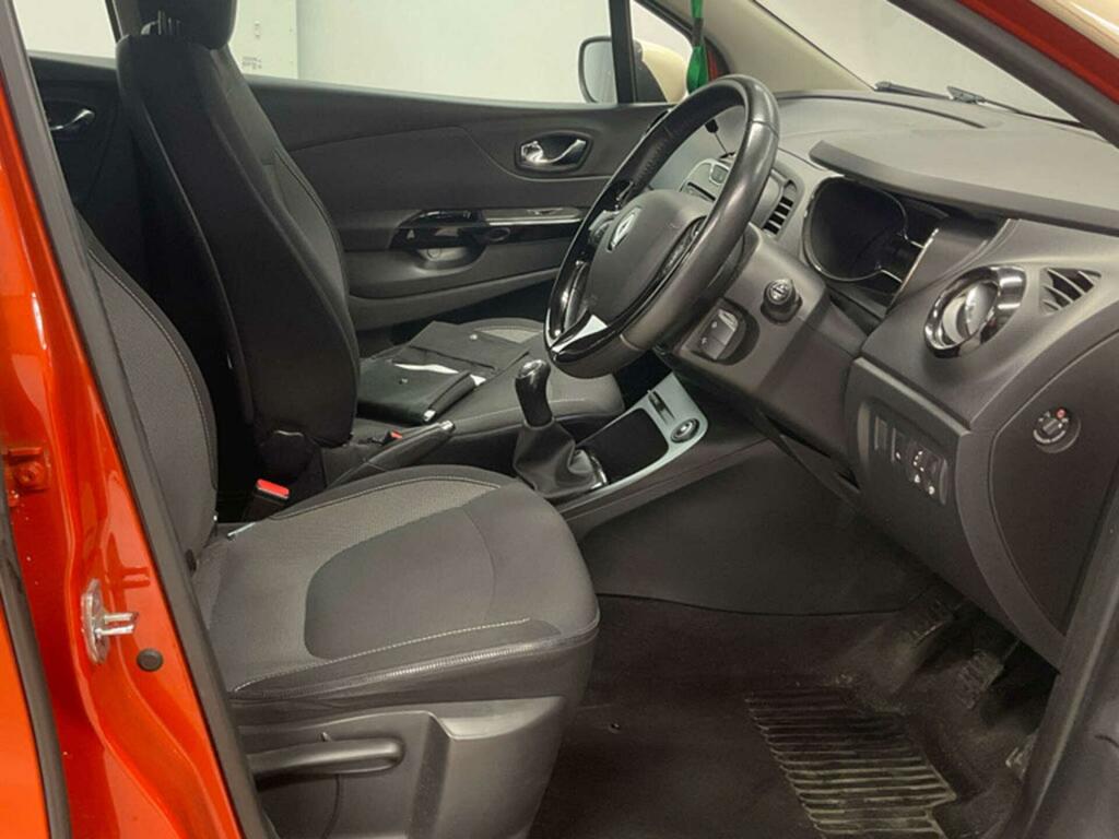 Renault Captur Dynamique Medianav Orange #3
