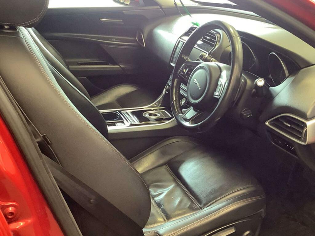 Jaguar XE Prestige Red #3