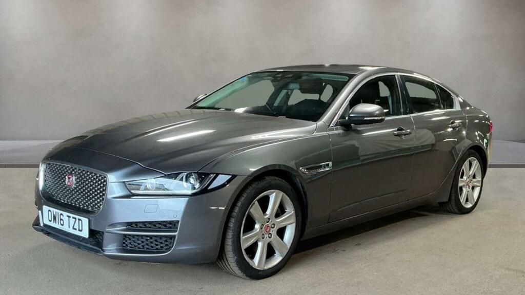 Jaguar XE Portfolio Grey #5