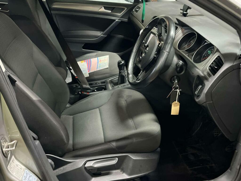 Volkswagen Golf 1.0 Tsi Bluemotion Tech S Euro 6 Ss Silver #3