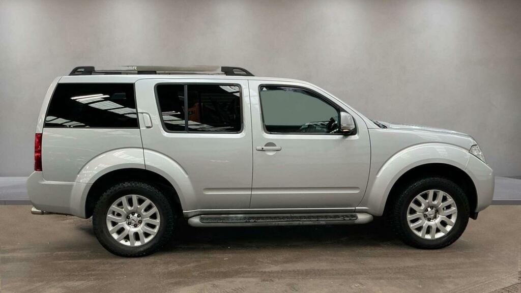 Nissan Pathfinder 2.5 Tekna Dci 188 Bhp Black #9