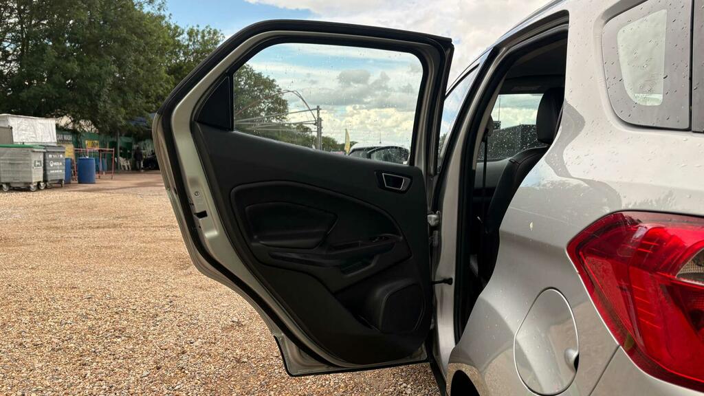 Ford Ecosport 1.5 Zetec Hatchback Grey #30